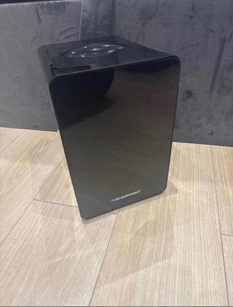 image for Blaupunkt Black 6L Portable Fridge