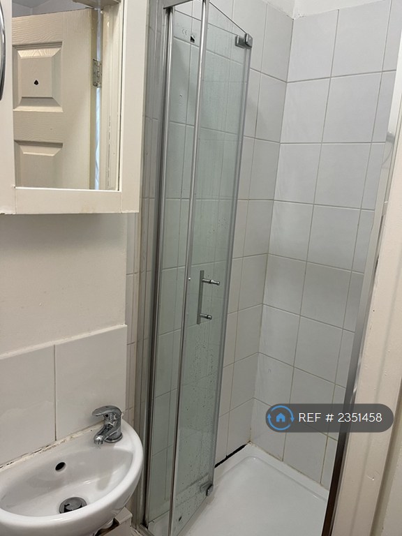 1 bedroom in Carmelite Road, Coventry, CV1 (#2351458)