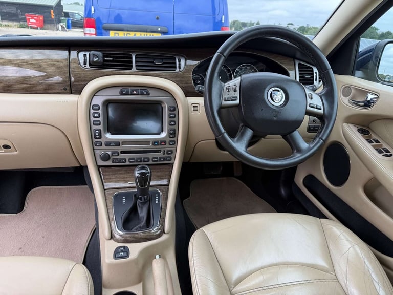 2008 Jaguar X-Type 2.2 X-Type SE Auto 4dr Saloon Diesel Automatic