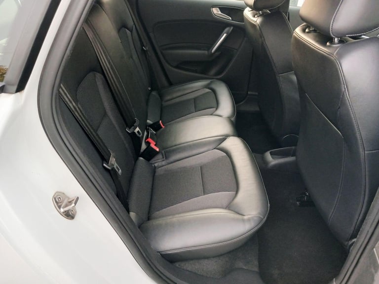 2018 Audi A1 1.6 TDI S line Sportback Euro 6 (s/s) 5dr (Nav) HATCHBACK Diesel Manual