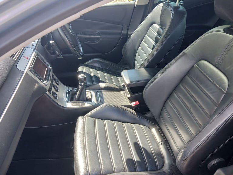 VW Passat full leather low miles 