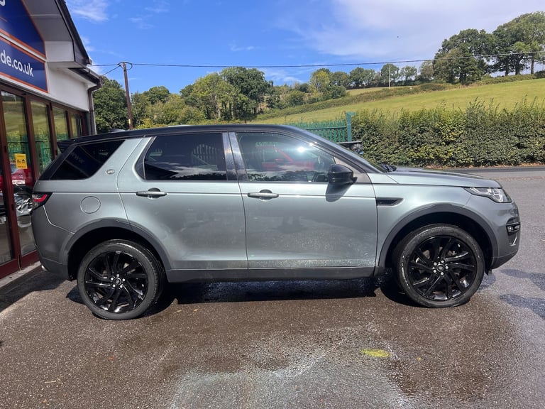 2017 Land Rover Discovery Sport 2.0 TD4 HSE Black SUV 5dr Diesel Auto 4WD Euro