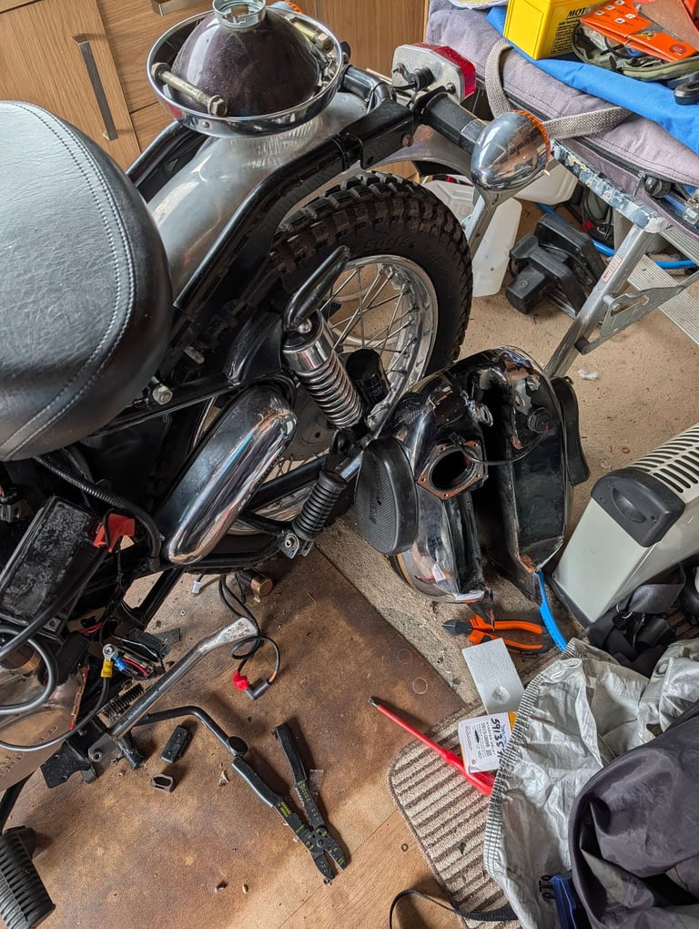 Royal Enfield, BULLET, 2010, 499 (cc)