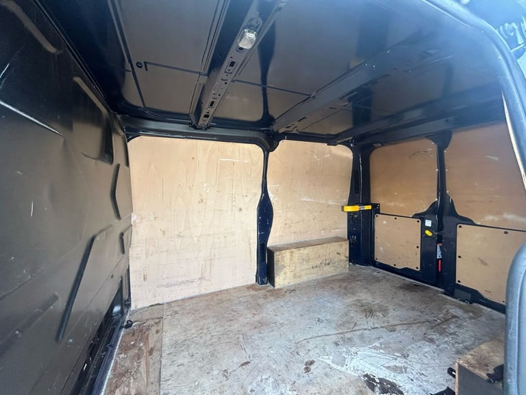 2021 Ford Transit Custom 2.0 EcoBlue 130ps Low Roof Leader Van PANEL VAN Diesel Manual