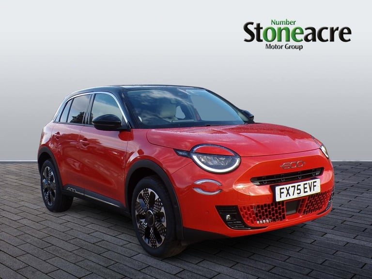 2025 Fiat 600 1.2 Hybrid 48V La Prima 5dr eDCT-6 HATCHBACK PETROL Automatic
