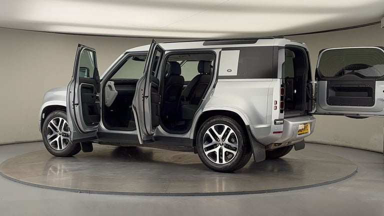 2024 Land Rover Defender 110 3.0 D250 MHEV XS Edition SUV 5dr Diesel Auto 4WD Euro 6 (s/s) (250 p...