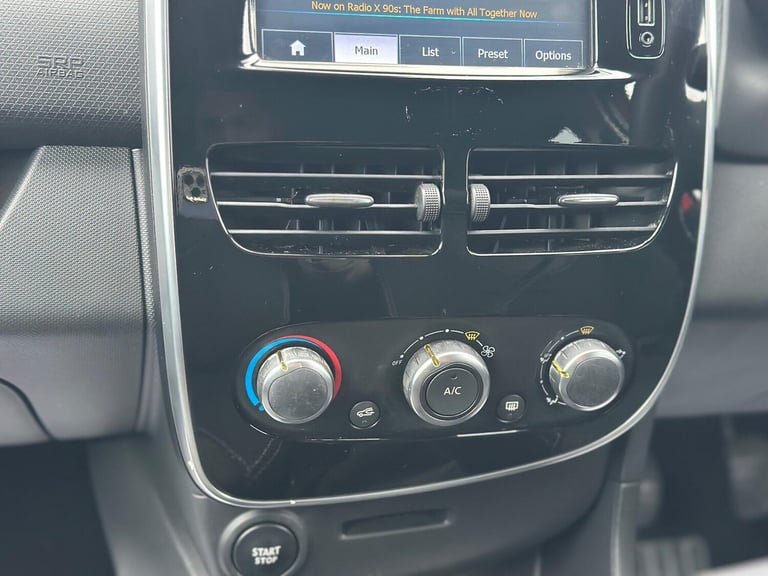 2015 Renault Clio 1.2 16V Dynamique Nav Euro 6 5dr HATCHBACK Petrol Manual