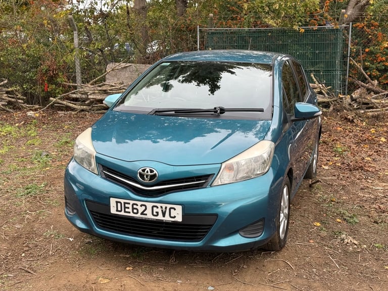 2012 Toyota Yaris 1.33 VVT-i TR 5dr HATCHBACK Petrol Manual