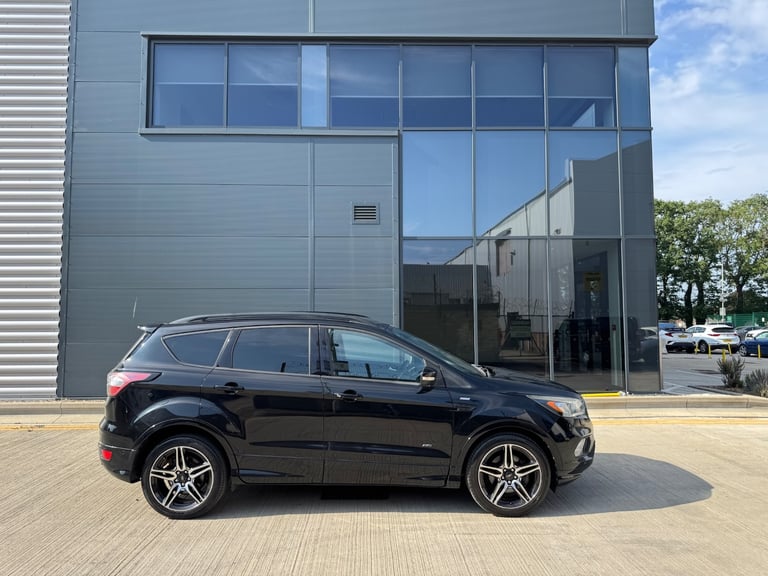 2016 Ford Kuga 2.0 TDCi 180 ST-Line 5dr Auto for sale HATCHBACK Diesel Automatic