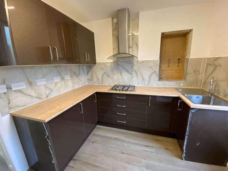 2 BED BUNGALOW TO LET 