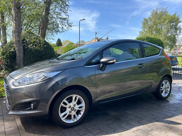 2015 Ford Fiesta 1.0 EcoBoost Zetec 3dr HATCHBACK Petrol Manual