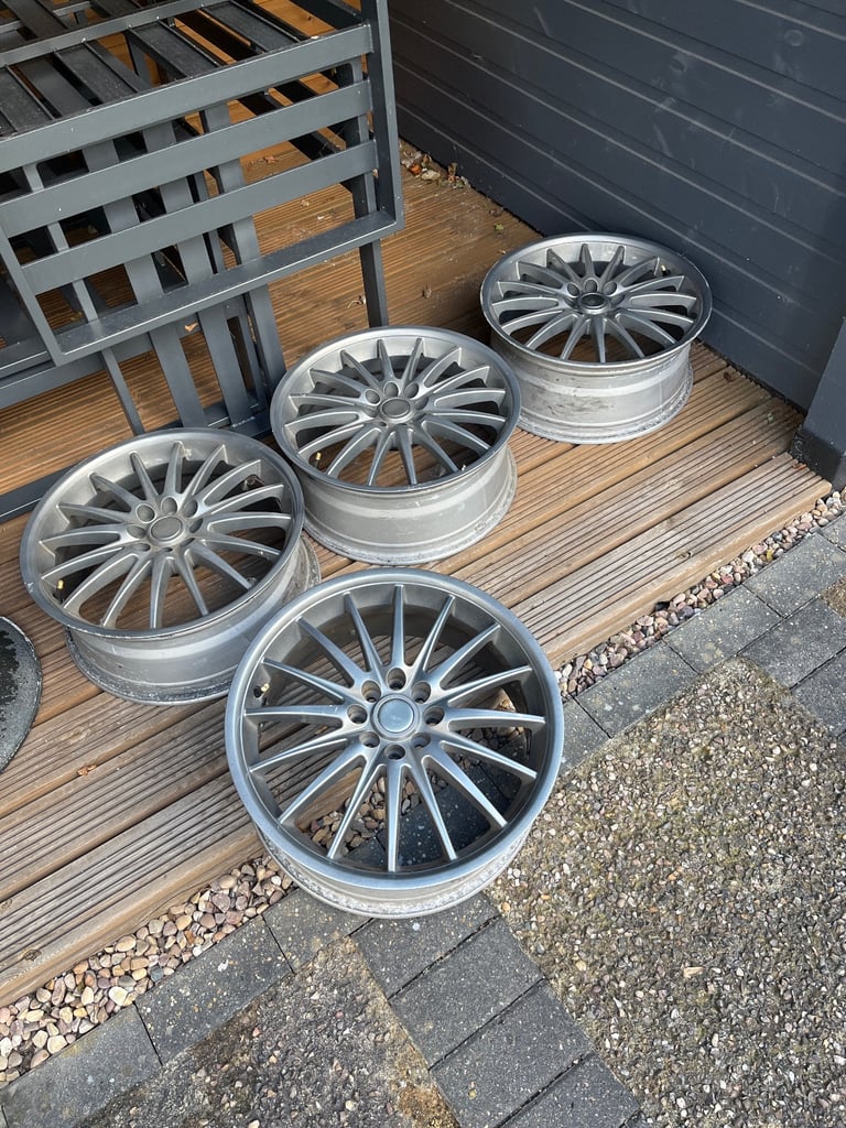 image for Set of 17” alloy wheels 