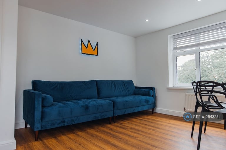 image for 5 bedroom flat in Radmoor Road, Loughborough, LE11 (5 bed) (#2643251)