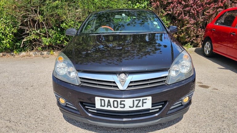 2005 Vauxhall Astra 1.8i 16V SRi 3dr Auto HATCHBACK Petrol Automatic