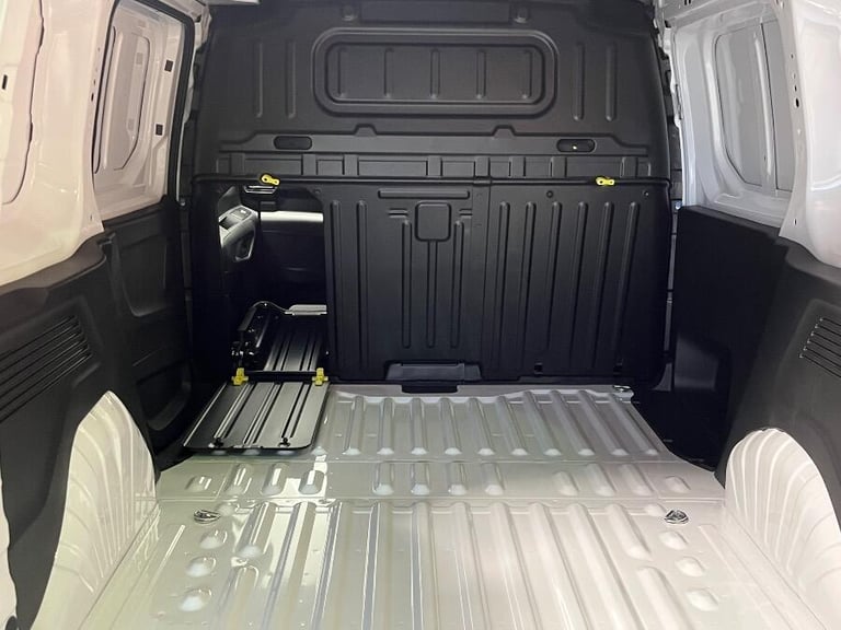 2025 Vauxhall Combo 1.5 Turbo D 2300 Pro Panel Van 5dr Diesel Manual Swb Euro 6 (s/s) (100 Ps) PA...