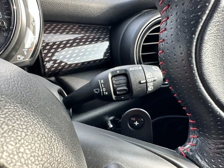 2018 MINI Hatch 2.0 Cooper S Hatchback 3dr Petrol Steptronic Euro 6 (s/s) (192 ps) Hatchback Petr...