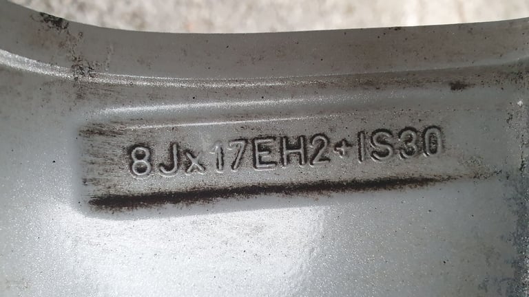 4X GENUINE BMW Style 327 ALLOYS WITH 225/55 R17  GOOD YEAR WINTER TYRES