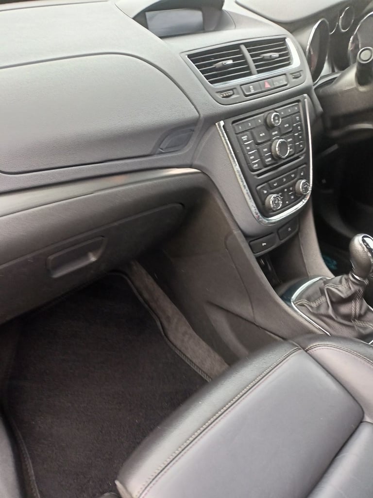 DIESEL Vauxhall, MOKKA SE, Hatchback, 2016, Manual, 1598 (cc), 5 doors