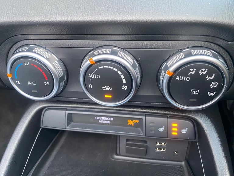 2017 Mazda MX-5 1.5 SKYACTIV-G Arctic Euro 6 2dr CONVERTIBLE Petrol Manual