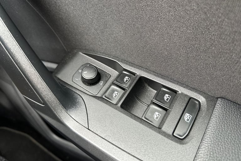  SEAT Ibiza 1.0 Tsi Fr Hatchback 5dr Petrol Manual Euro 6 s/s 95 Ps Petrol