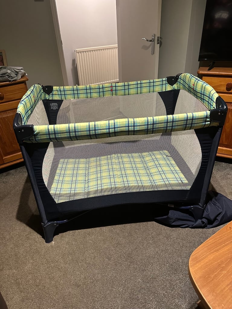 image for Travel cot