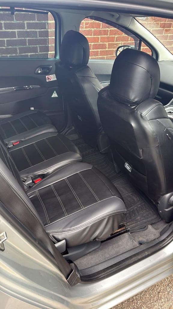 Peugeot, 5008, MPV, 2016, Semi-Auto, 1560 (cc), 5 doors