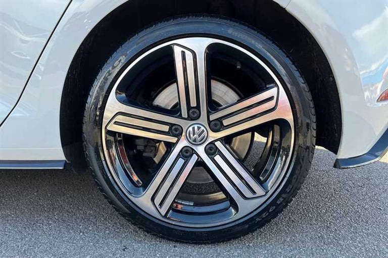 2020 Volkswagen Golf 2.0 TSI R Hatchback 5dr Petrol DSG 4Motion Euro 6 (s/s) (300 ps) Hatchback P...