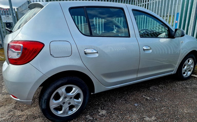 Dacia, SANDERO, Hatchback, 2013, Manual, 898 (cc), 5 doors