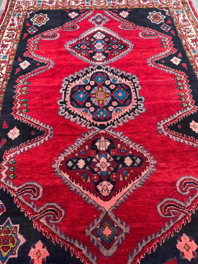 Antique handmade Persian Lilian rug 300x200 cm