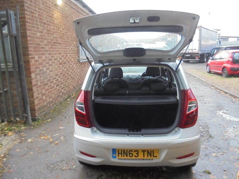 2013 Hyundai i10 1.2 Classic 5dr HATCHBACK PETROL Manual
