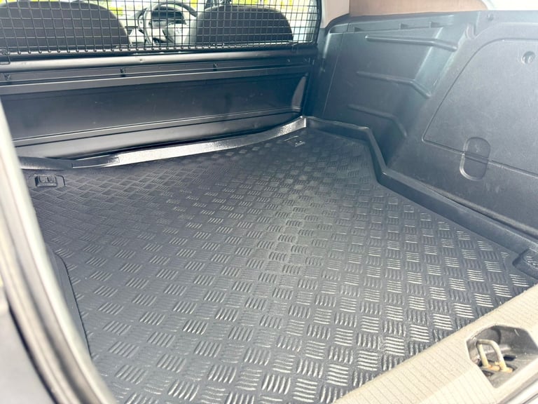 🏁 2015 Facelift Vauxhall Corsa Van 1.3 CDTi Ecoflex 75- PSVD, FSH, Bluetooth & DAB (No Vat) 🏁