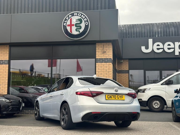 2020 Alfa Romeo Giulia 2.0T Veloce Saloon 4dr Petrol Auto Euro 6 (s/s) (280 ps) SALOON Petrol Aut...