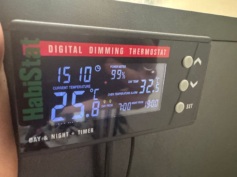 Habistat Digital Dimming Thermostat