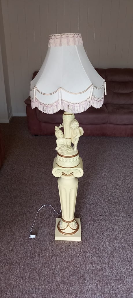 image for Ornamental Lamp with stand