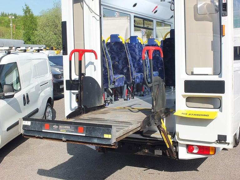 2017 Mercedes-Benz SPRINTER 514 CDI 7G-TRONIC Automatic Euro 6 - 17 Seat PSV WAV