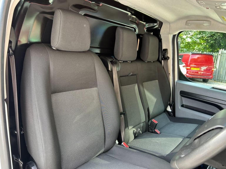 2022 Peugeot Expert 1.5 BlueHDi 1000 Professional Premium Long Panel Van LWB Euro 6 (s/s) 6dr PAN...