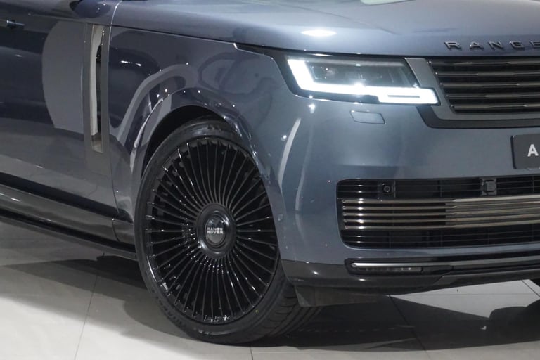 2023 Land Rover Range Rover 3.0 P550e 38.2kWh SV SUV 5dr Petrol Plug-in Hybrid Auto 4WD Euro 6 (s...