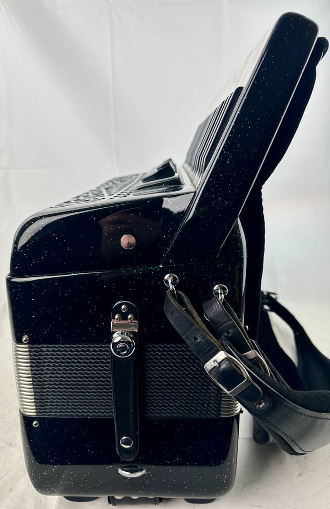 Borsini Vienna K10 - Double Cassotto - 4 Voice Musette Top Quality Italian Piano Accordion