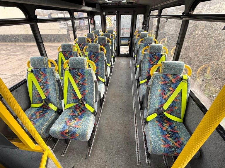 2005 MERCEDES VARIO 614 MINIBUS CAMPER MOTORHOME RACEVAN RAMP-LIFT 35,000 MILE!!