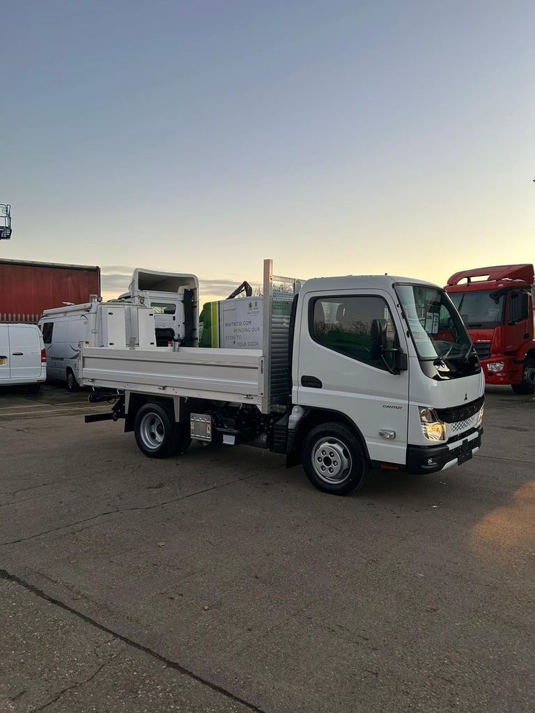 FUSO Canter MY21 3S13 Duonic