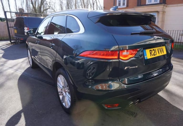 Jaguar, F-PACE, Estate, 2016, Other, 1999 (cc), 5 doors