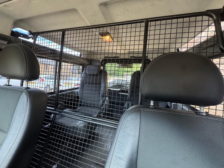 2010 Land Rover Defender XS Station Wagon TDCi WINDOW VAN Diesel Manual