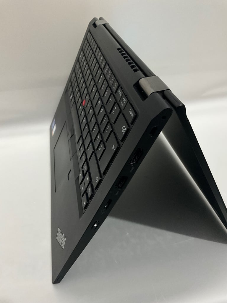 Lenovo ThinkPad L13 Yoga Gen 2 13" i7 11th Gen 16GB RAM & 500GB QWERTY UK Superb