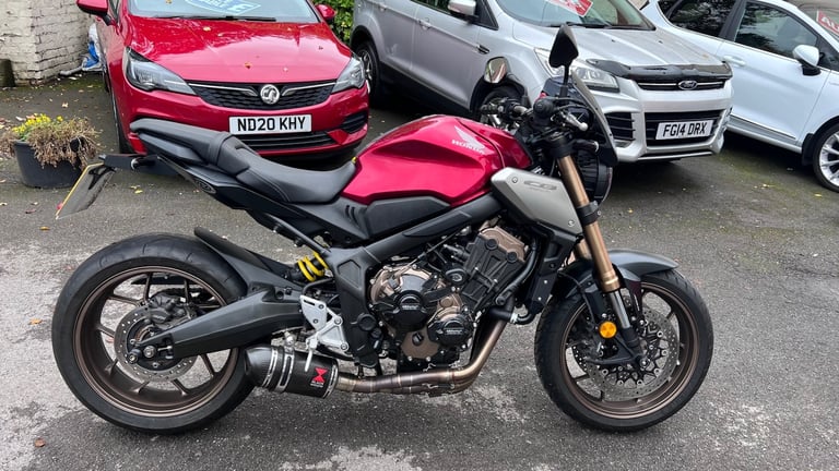 2019 Honda CB CB650RAKED (19MY) black widow can with original system fsh stunner  Tourer Petrol M...
