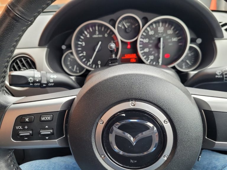 2012 Mazda MX-5 1.8i SE Convertible 2dr Petrol Manual Euro 5 (126 ps) Convertible Petrol Manual