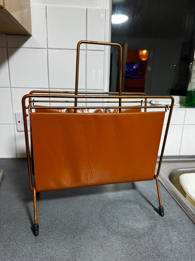 image for Retro magazine rack 