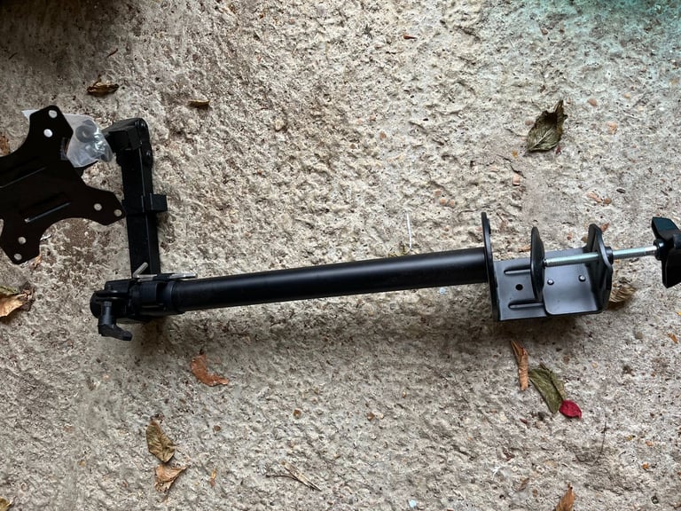 Ewent Monitor desk mount