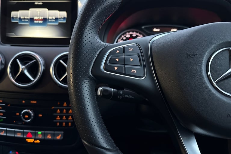 2018 Mercedes-Benz B Class B180 Exclusive Edition Plus 5dr Auto Hatchback PETROL Automatic
