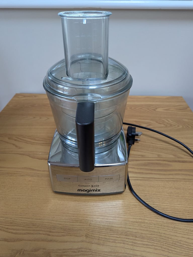 image for Magimix 3200 Compact Food Processor - Silver