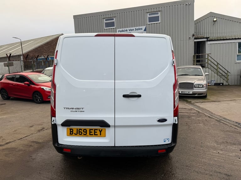 2019 Ford Transit Custom 2.0 TDCi 130ps Low Roof D/Cab Van PANEL VAN Diesel Manual